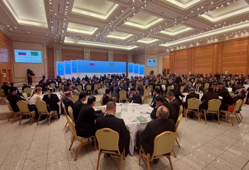 Aşkabat, Türkmenistan-Rusya İş Forumu’na ev sahipliği yapıyor