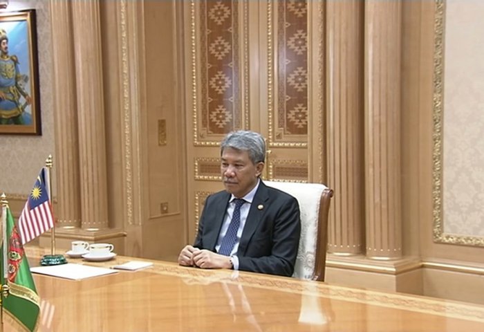 Serdar Berdimuhamedov Meets With Malaysia’s Foreign Minister