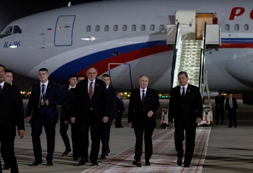 Wladimir Putin 11–12-nji dekabrda resmi sapar bilen Aşgabada geler