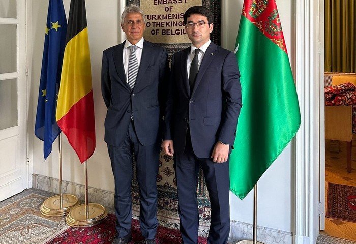 Turkmen Ambassador to Belgium Meets European Energy Research Alliance Secretary-General