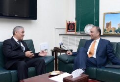 Туркменский посол встретился с министром нефти Пакистана в Исламабаде