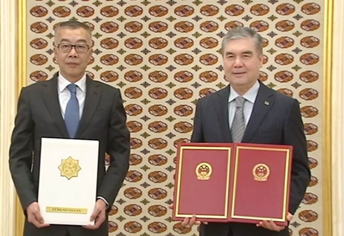 Turkmen President Receives Official Invitation to Beijing Winter Olympic Games