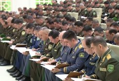 Türkmenistanyň Prezidenti Döwlet serhet gullugynyň täze ýolbaşçysyny wezipä belledi