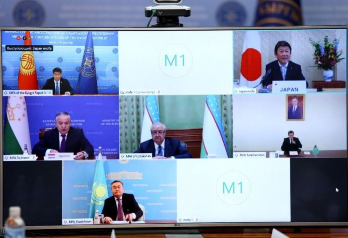 Countries of Central Asia+Japan Dialogue Discuss Cooperation Against Coronavirus