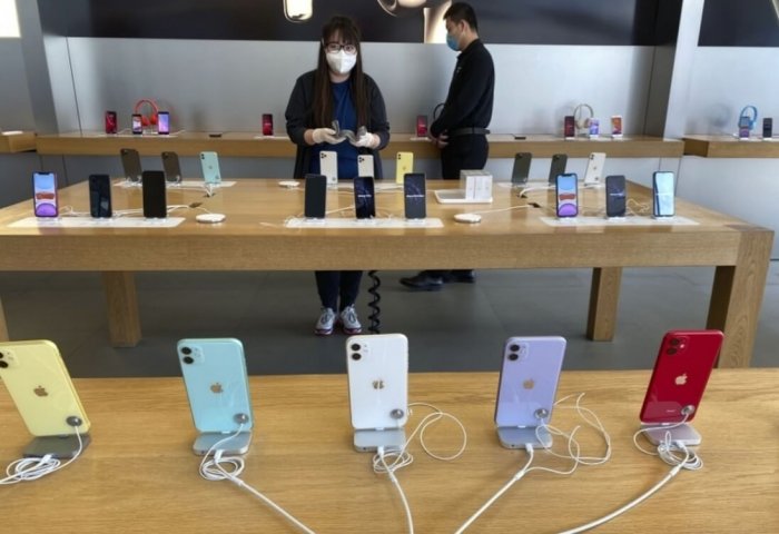 Apple Reopens All China Stores After Virus Closures