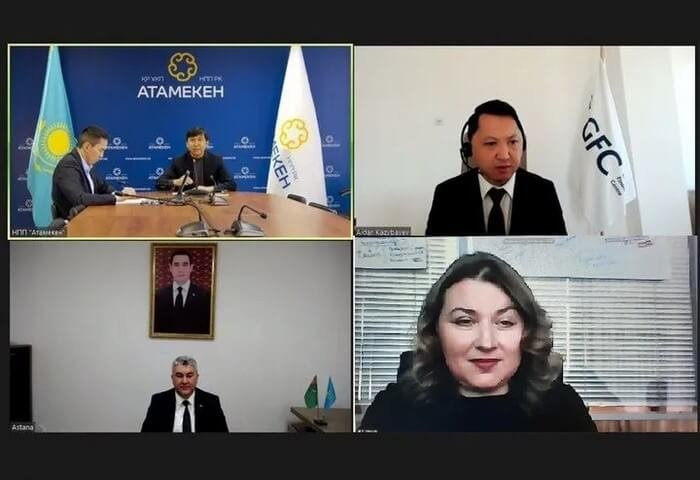 Посол Туркменистана в Казахстане провел онлайн переговоры по городу Аркадаг