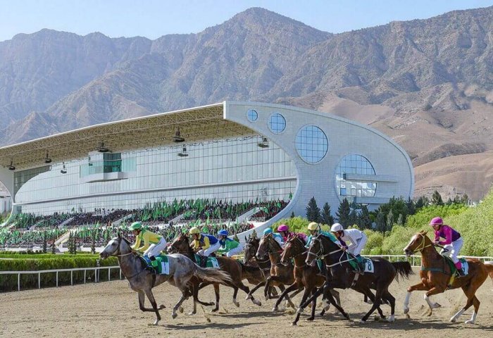 Turkmen President Attends Festive Celebrations of National Horse Day