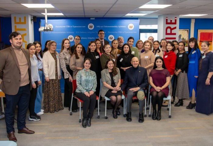 U.S. Embassy Launches Women's Entrepreneur Academy in Turkmenistan