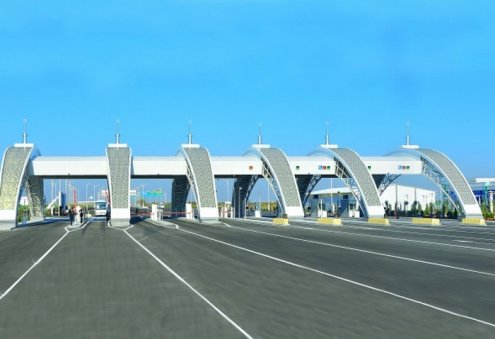 Президент Бердымухамедов открыл участок автобана Мары–Туркменабат