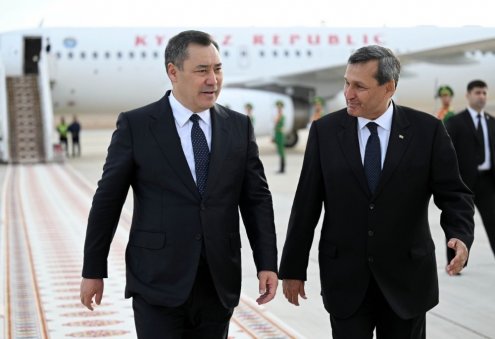 Президенты Азербайджана, Кыргызстана и Таджикистана прибыли в Туркменистан