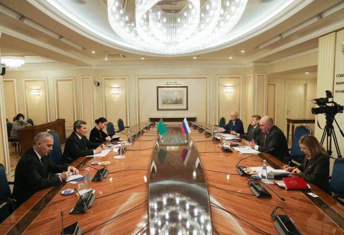 Turkmen Foreign Minister Meets Officials in Moscow