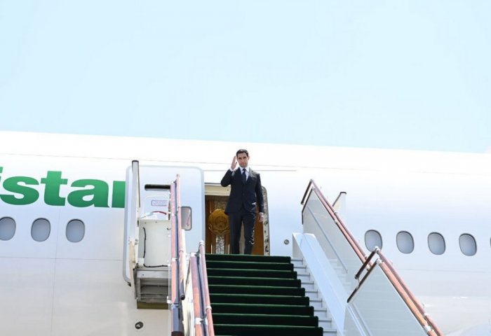President of Turkmenistan Arrives in Tajikistan for Working Visit