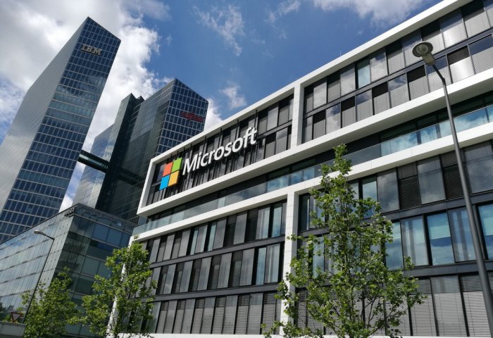 Microsoft Windows 11 üçin giň gerimli täzelenmeleri çykardy