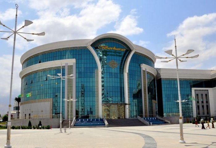 UIET Announces Winners of Competition Among Ashgabat’s Shopping Centers, Stores