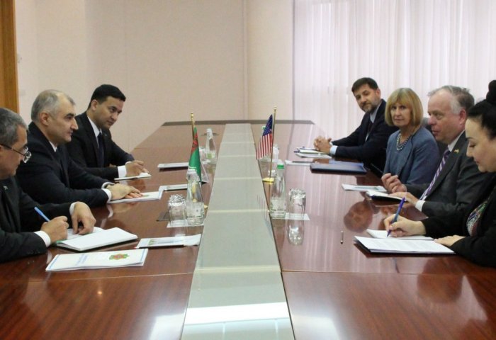 Turkmenistan and U.S. Discuss Bilateral Cooperation Prospects