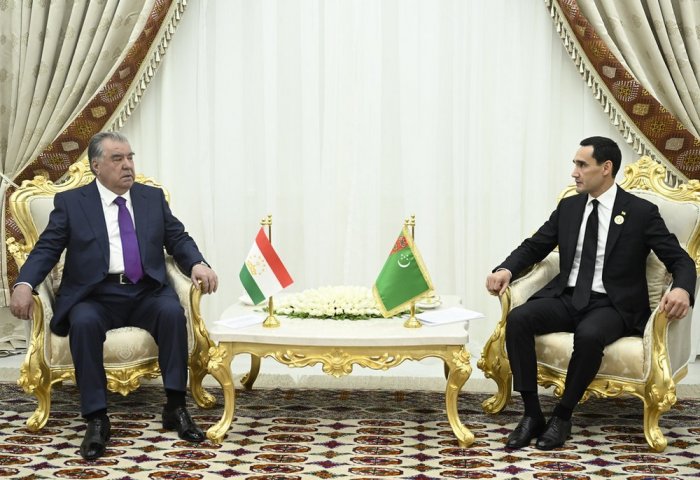 Turkmen President Meets Tajik, Uzbek Leaders at UN Conference