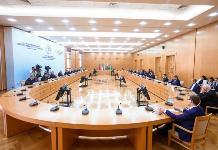 Главы МИД прикаспийских стран обсудили документы саммита в Ашхабаде