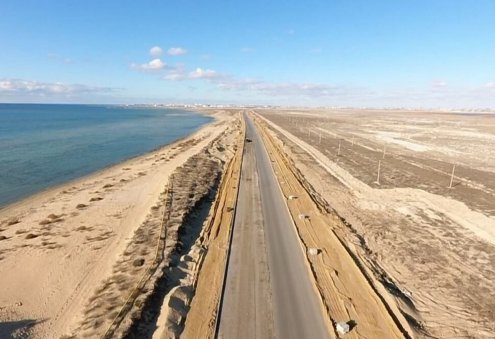 Rusya, Kazakistan ve Türkmenistan ile Hazar çevre yolunun inşasını görüşecek