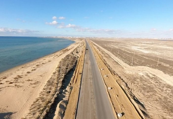 Rusya, Kazakistan ve Türkmenistan ile Hazar çevre yolunun inşasını görüşecek