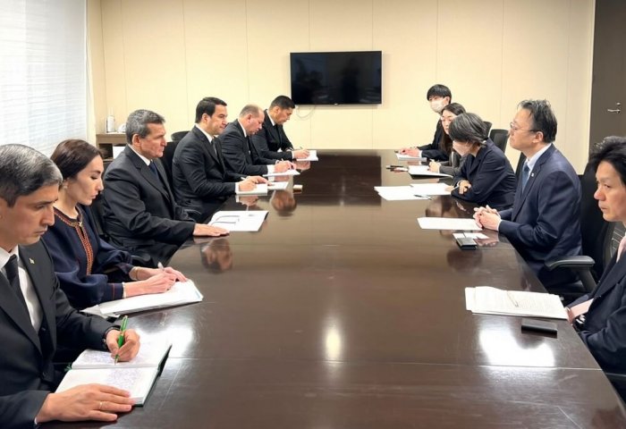 Türkmenistan Dışişleri Bakanı, Japonya’da karşılıklı ticari ve ekonomik ilişkileri görüştü
