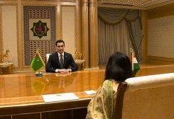 Serdar Berdimuhamedow Hindistanyň Türkmenistanda täze bellenen ilçisini kabul etdi
