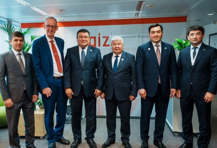 Türkmenistan GIZ-iň sebit dialogynda arassa energetika ygrarlylygyny tassyklady