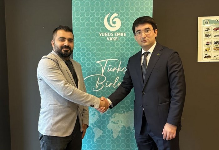 Turkmenistan, Yunus Emre Institute Discuss Cultural Cooperation in Brussels