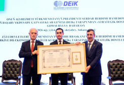 Türkmenistanyň Prezidenti Serdar Berdimuhamedowa Türkiýede “Strategik dostluk nyşany" gowşuryldy