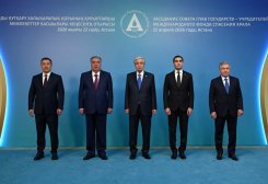 Serdar Berdimuhamedow Astanada Aral deňzi boýunça Türkmenistanyň teklibini beýan etdi