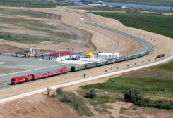 Eýran “Demirgazyk–Günorta”, “Gündogar–Günbatar” ulag geçelgeleriniň strategik ähmiýetini belledi