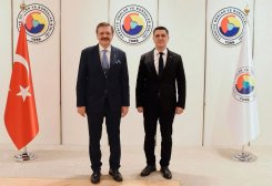 Türkmenistan bilen Türkiýe täze bilelikdäki taslamalary durmuşa geçirmegi meýilleşdirýär