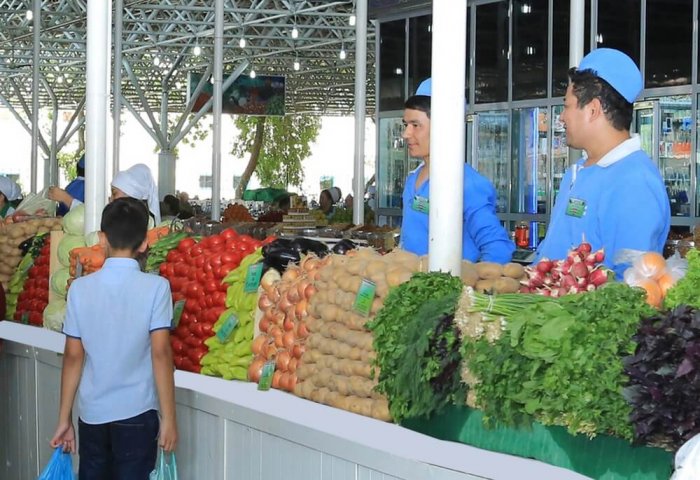 USAID, Türkmenistanlı sebze ve meyve ihracatçıları için Yardım Hattı kurdu