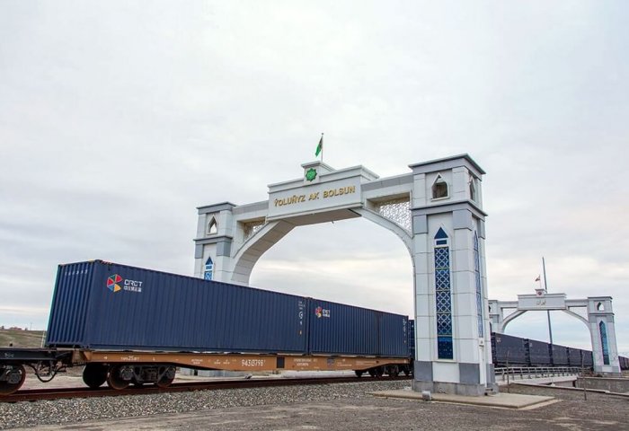 Türkmenistan üzerinden transit demiryolu konteyner taşımacılığının tarifesi belirlendi