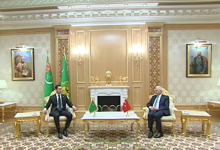 Chairman of OTS Council of Elders Holds Talks in Turkmenistan