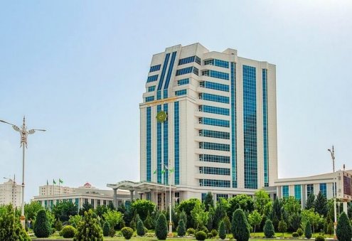 Aşkabat’ta yabancı yatırımların Türkmenistan pazarına çekilmesi konuları ele alındı