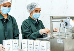 Turkmen Entrepreneur Produces Dry Camel Milk Under Medat Brand