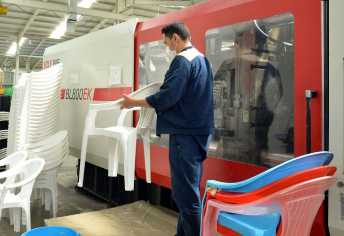 «Туркмен Шохле» произвел 10 тыс.тонн пластмассовых изделий
