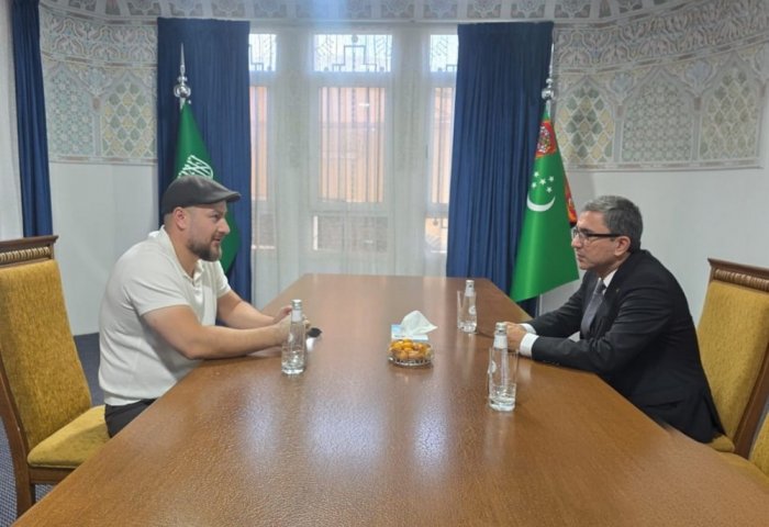 Omanyň “DUX Middle East” kompaniýasy TNGZIT-iň önümlerine gyzyklanma bildirýär