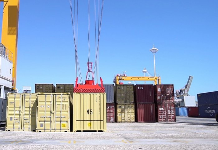 Turkmen Port Control Officials Attend Training in Container Control
