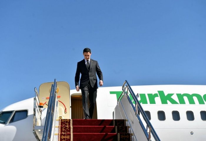 Turkmen President Arrives in China on State Visit
