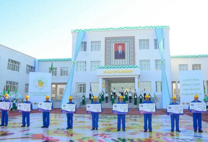 Baýly Gurluşyk, Ahal vilayetindeki yeni okul ve yurdu inşa edecek