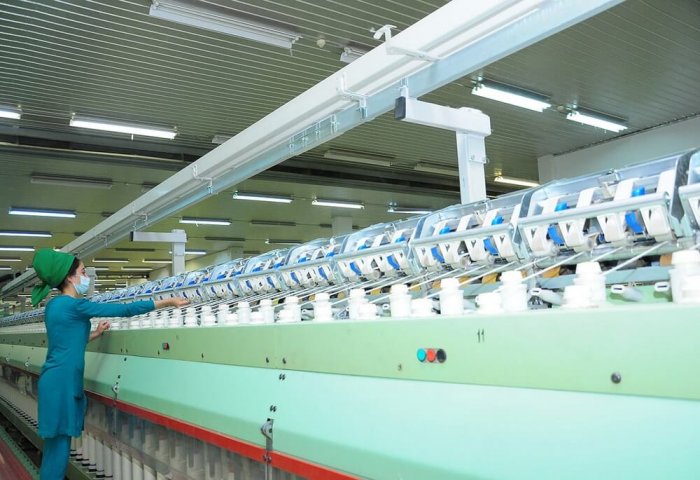 Производство Геоктепинской хлопкопрядильной фабрики составило более 46 млн. манатов