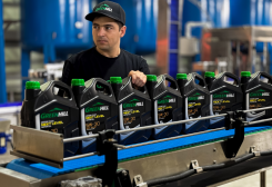 Täze Senagat OJSC Launches Greenhill 5W-30 Motor Oil Production