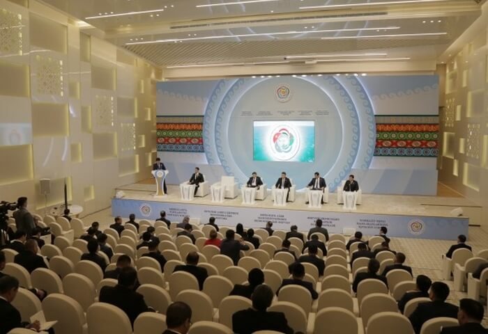 Avaza'da Orta Asya Ekonomik Forumu düzenlendi