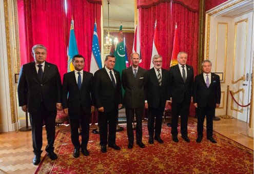 Türkmenistanyň Daşary işler ministri Londonda Şazada Edward bilen duşuşdy