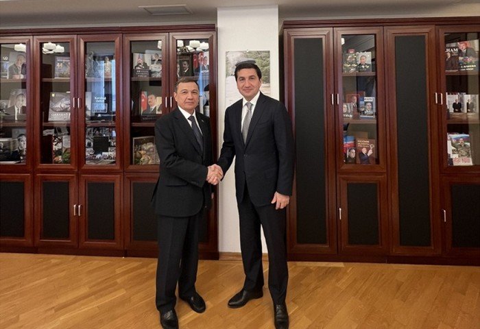Turkmen Ambassador Meets With Assistant to the President of Azerbaijan