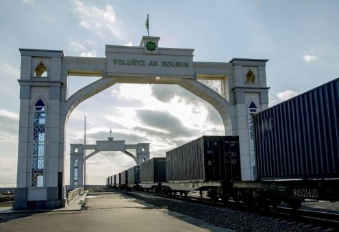 ЕЭК заинтересована в железнодорожных грузоперевозках через Туркменистан и Иран