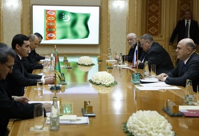 Türkmenistanyň Prezidenti Russiýanyň Hökümetiniň Başlygy bilen duşuşyk geçirdi