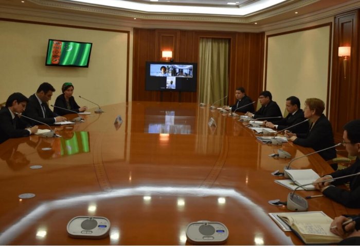 Türkmenistan-AİKB: Küçük ve orta ölçekli girişimcilik projelerinin finanse edilmesi görüşüldü