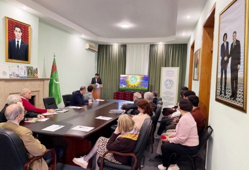 Türkmenistanyň Gruziýadaky Ilçihanasy metbugat brifingini geçirdi